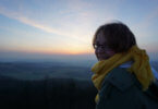 Kathi vor dem Sonnenuntergang in der Rhön